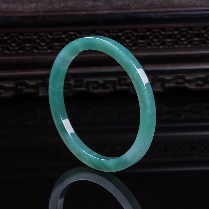 Jewelry & Watches Ltd - Doğal Zümrüt 48-62mm Birmanya Zümrüt Yeşim