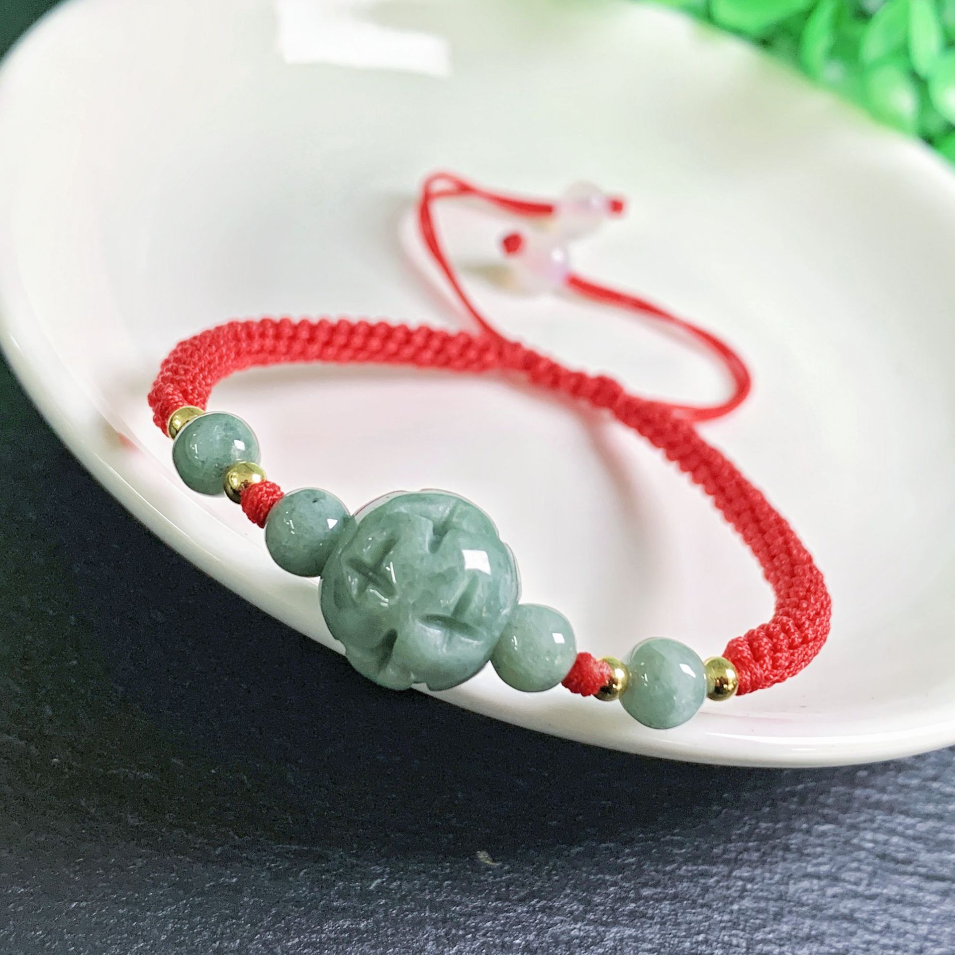 Myanmar Jadeit Oyma Boncuk Bil - Jewelry & Watches Ltd incelemesi ve fiyatı