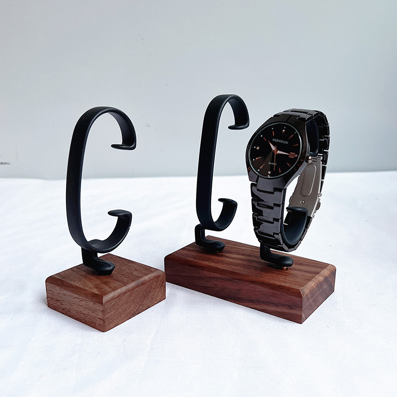 Ahşap C Şeklinde Saat Tutucu T - Jewelry And Watches Inc incelemesi ve fiyatı
